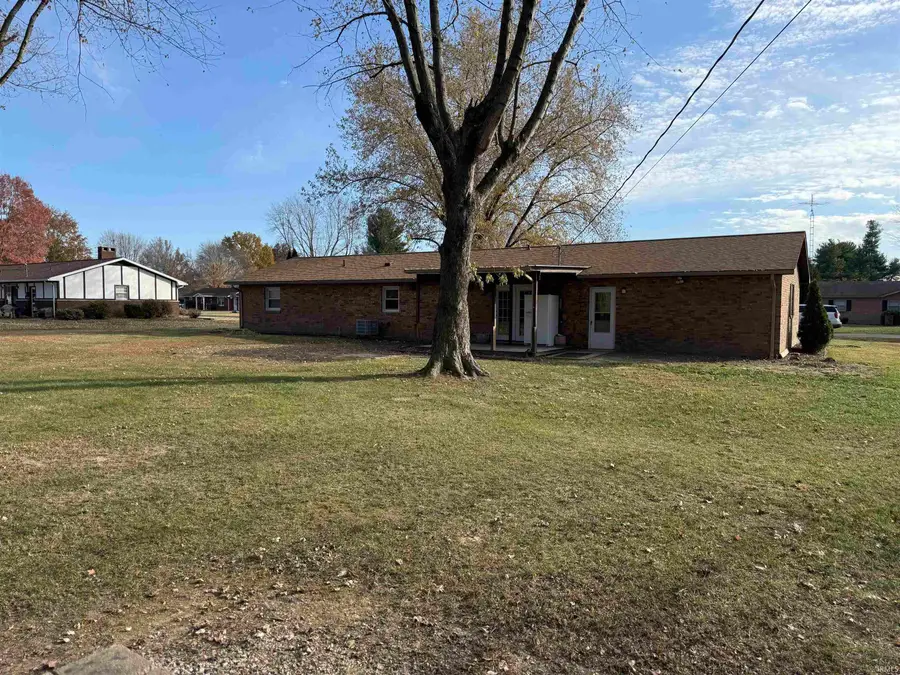 1418 W Clover Street, Jasper, IN 47546 - Image #3