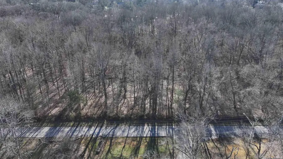 415 Hesmer Road, Evansville, IN 47711 - Image #3