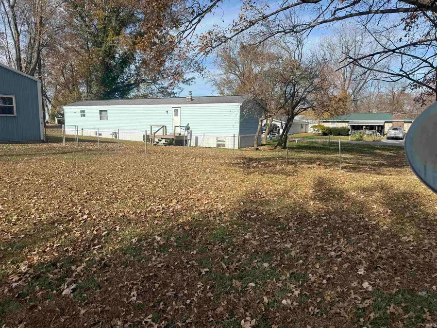 803 & 805 Reason Avenue #INCLUDES 111 TRUELOVE RD, Loogootee, IN 47553 - Image #3