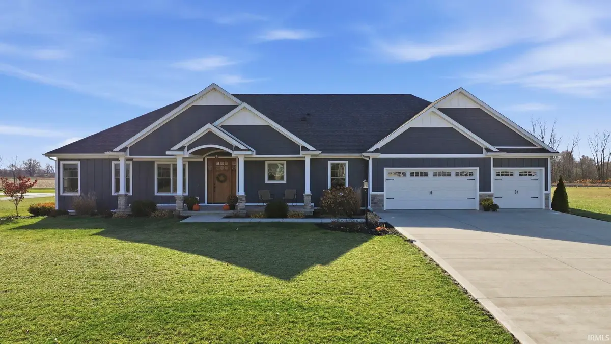 4896 S Round Hill Road, Columbia City, IN 46725 - Image #1