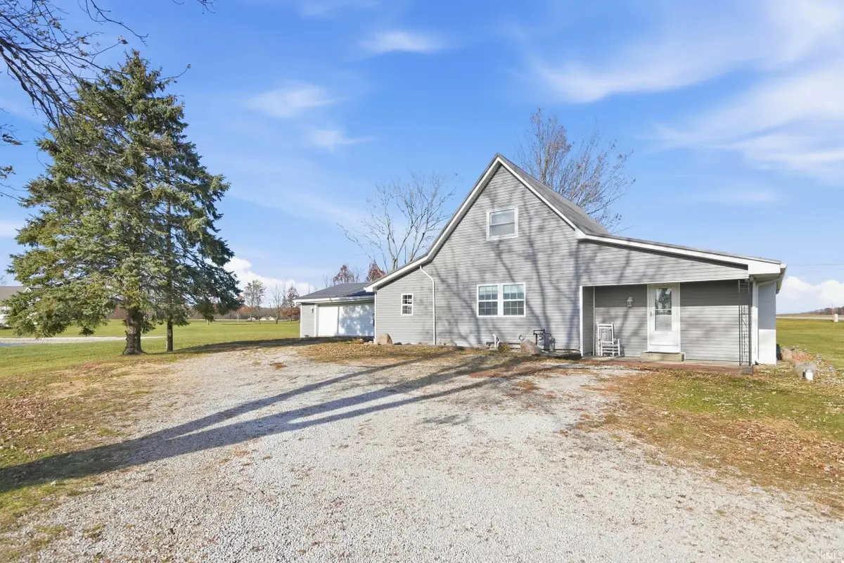 10900 N 900 W Road, Huntington, IN 46750 - #1