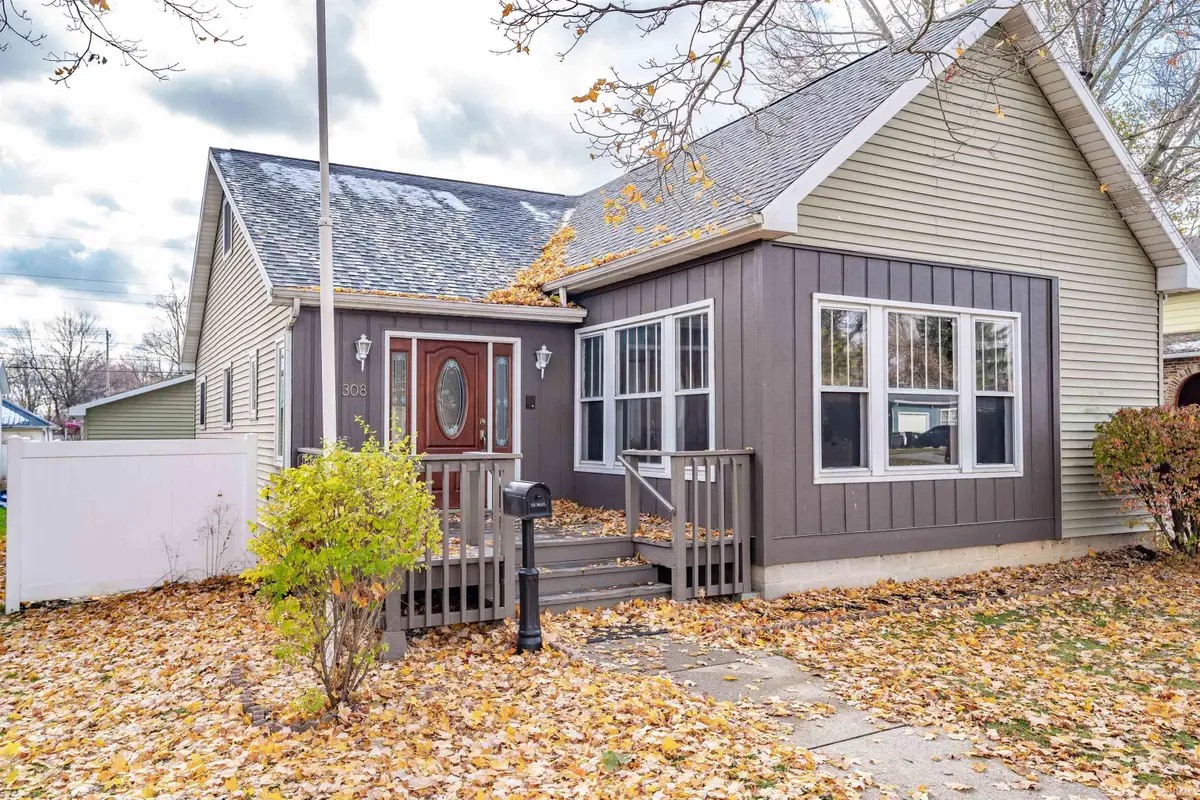 308 W Oak Street, Butler, IN 46721 - #1