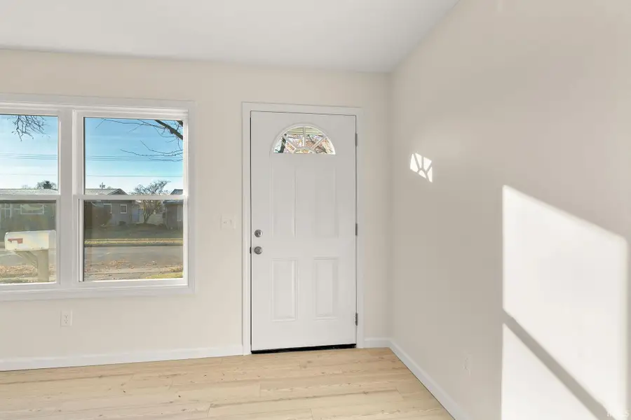 15 Holden Road, Columbia City, IN 46725 - Image #3