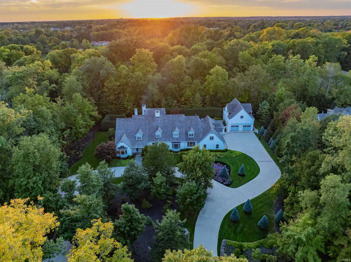 2910 Covington Lake Drive, Fort Wayne, IN 46804 - #1