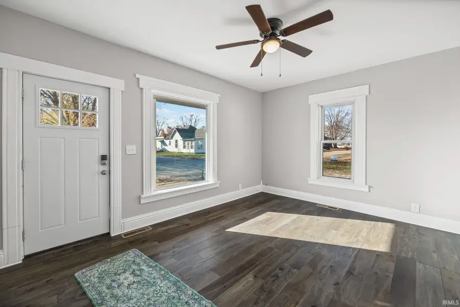 206 W Main Street, Chalmers, IN 47929 - Image #3