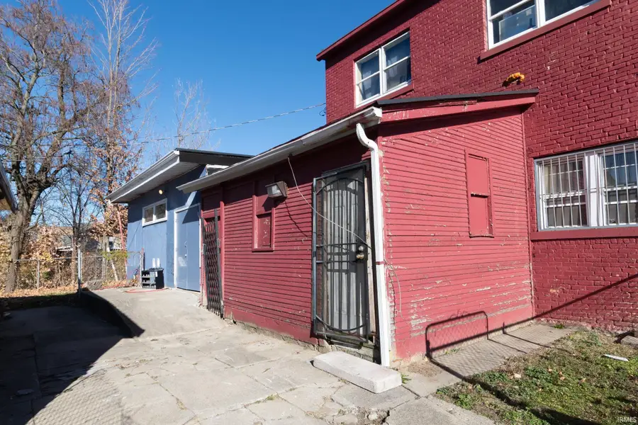 1637 Kemble Ave, South Bend, IN 46613 - Image #2