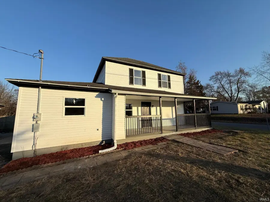 724 W Commercial Street, Hartford City, IN 47438 - Image #2