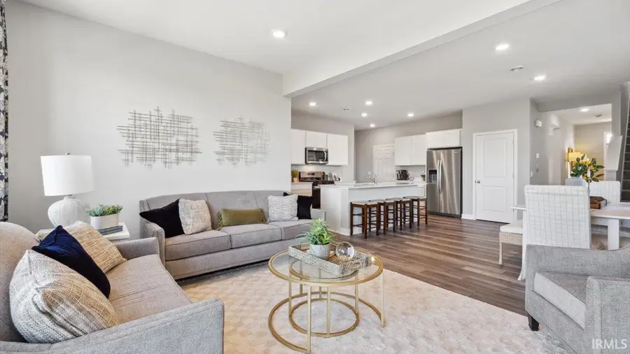 1007 Stuckey Pointe Pass, Fort Wayne, IN 46818 - Image #2