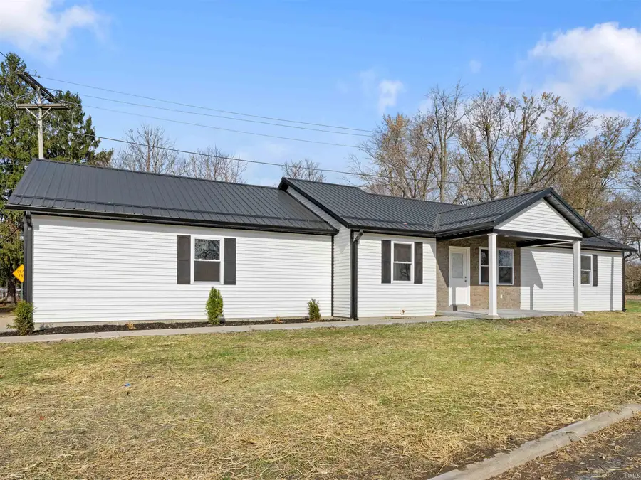 103 E Warren Street, Mitchell, IN 47446 - #2