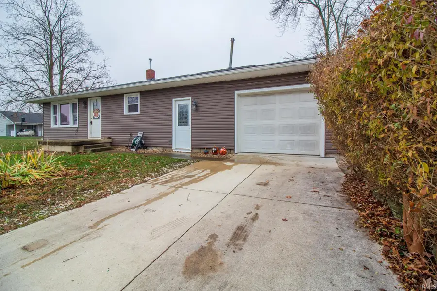 944 S Shank Street, Portland, IN 47371 - Image #2