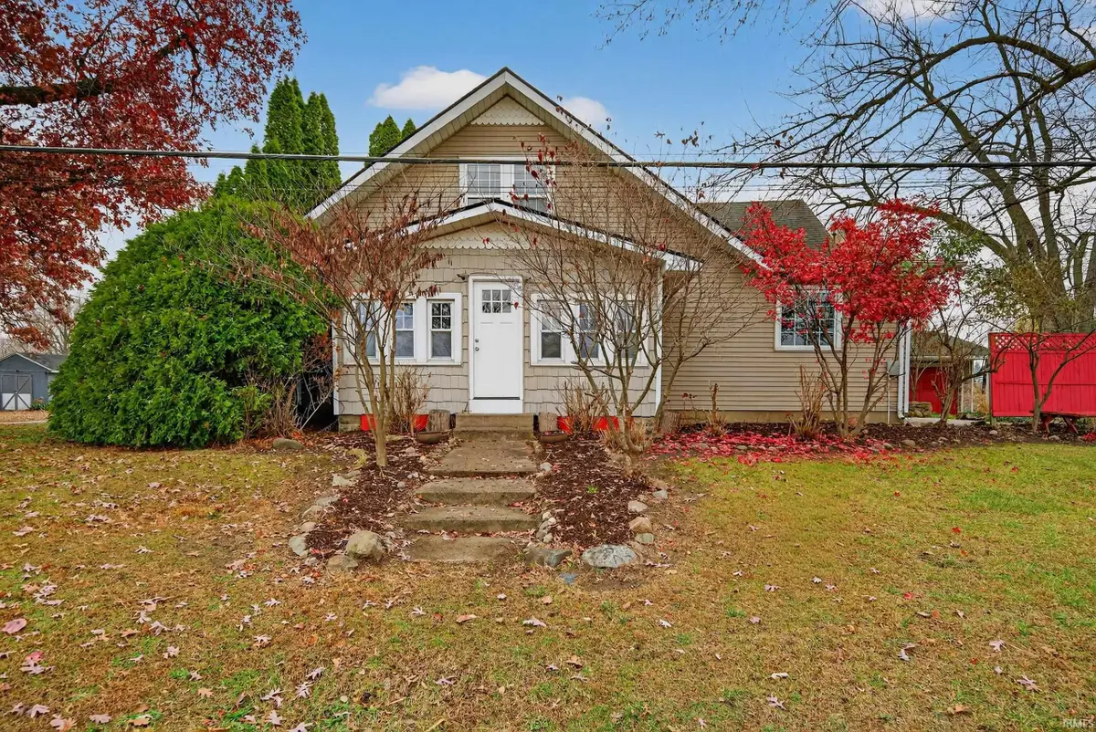 807 S Franklin Street, Winamac, IN 46996 - Image #1
