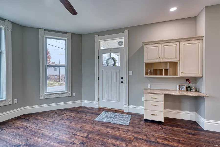 206 W Gibson Street, Haubstadt, IN 47639 - Image #3