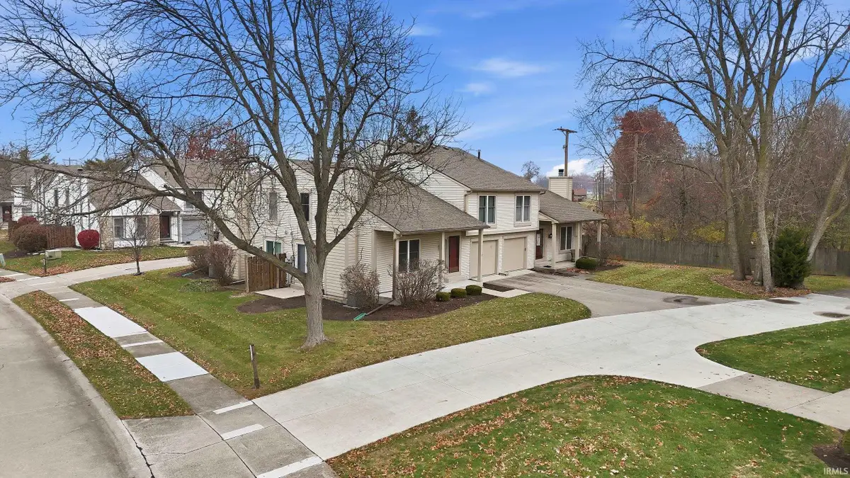 6126 Crofton Drive, Fort Wayne, IN 46835 - Image #1