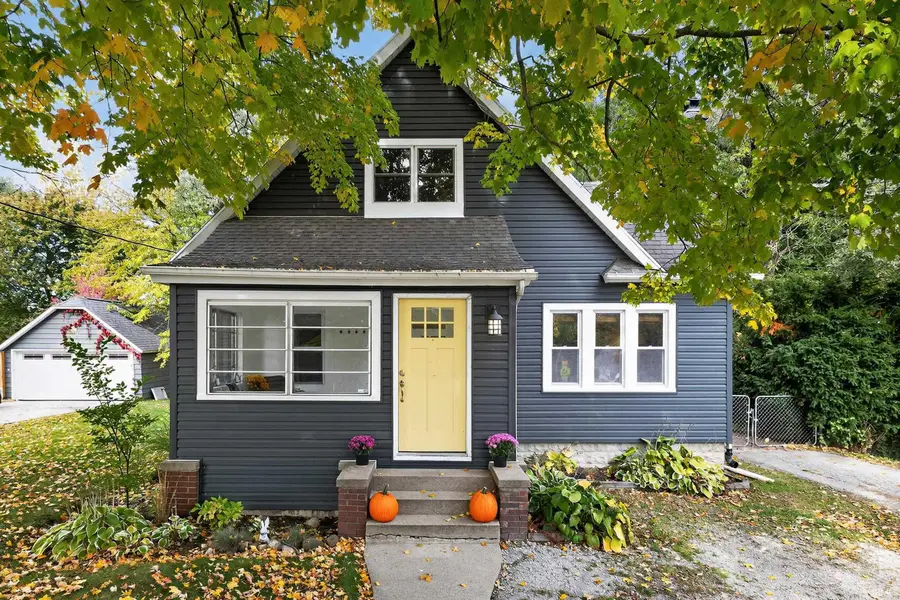 321 W Johnson Road, Laporte, IN 46350 - Image #2