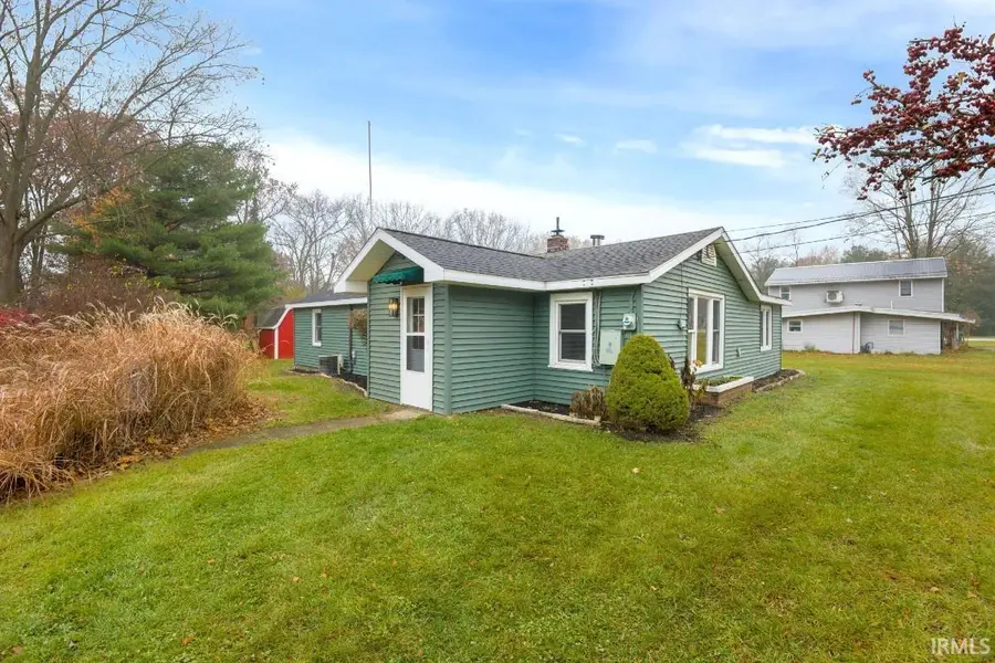 10266 Glenwood Avenue, Osceola, IN 46561 - Image #2