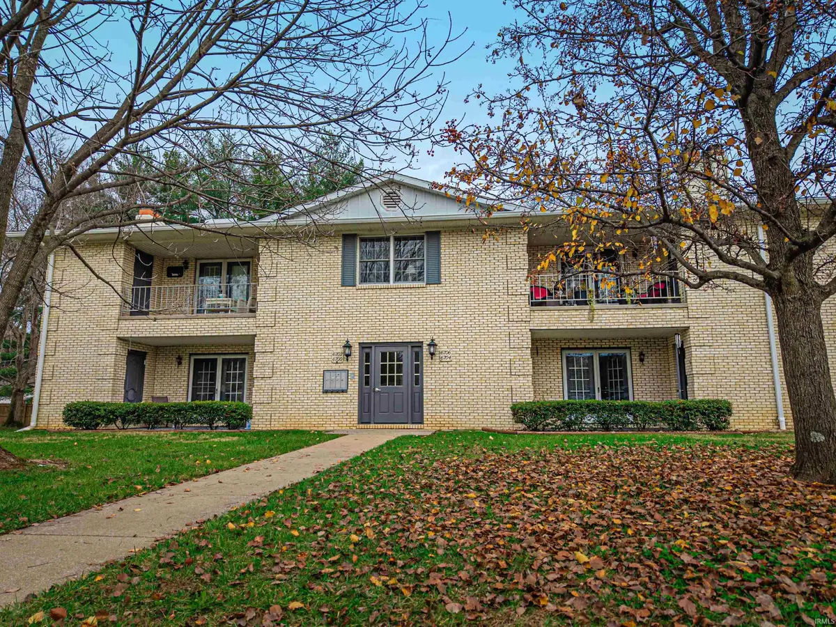 6704 Newburgh Road, Evansville, IN 47715 - Image #1