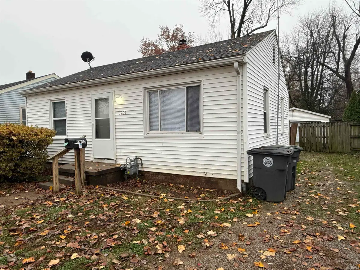 1909 Taylor Avenue, Evansville, IN 47714 - Image #1