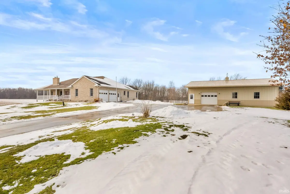 4239 S Kinsey Road, Warsaw, IN 46580 - Image #1