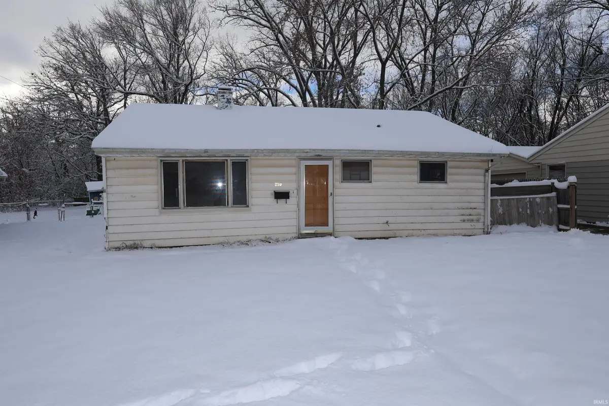 219 W Simonton Street, Elkhart, IN 46514 - #1
