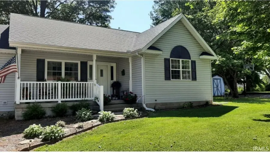 889 7th St. Ne Street, Linton, IN 47441 - Image #3