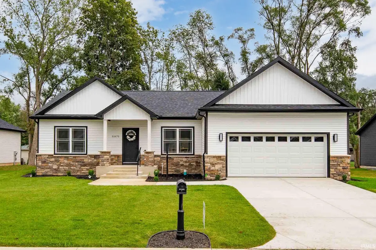 51670 Prescott Avenue, South Bend, IN 46637 - Image #1