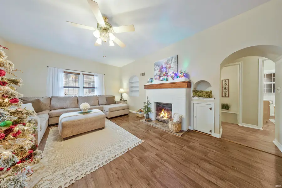 227 W Vine Street, Oakland City, IN 47660 - Image #3