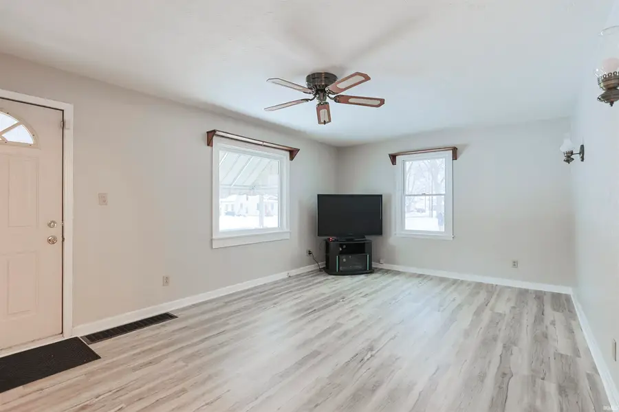 140 Oakside Avenue, Mishawaka, IN 46544 - Image #3