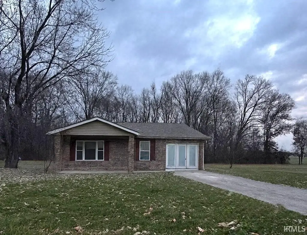 405 Dean Street, Mitchell, IN 47446 - #1