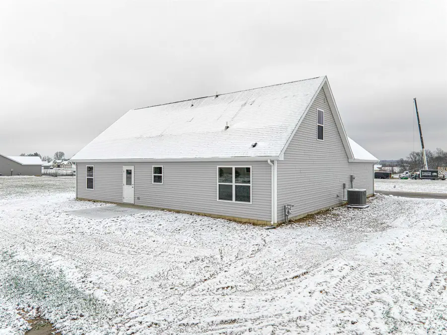 13918 Persimmon Drive, Evansville, IN 47725 - Image #3