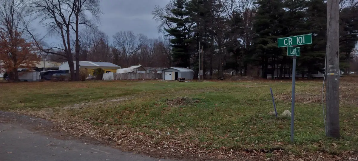 52290 County Road 101, Elkhart, IN 46514 - Image #1