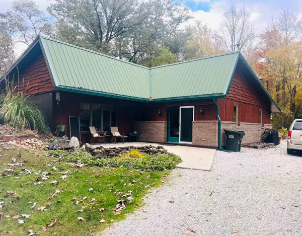 14090 N 1225 E, Odon, IN 47562