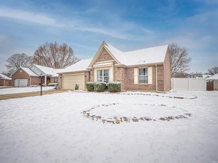 320 Hunters Green, Evansville, IN 47711 - Image #3