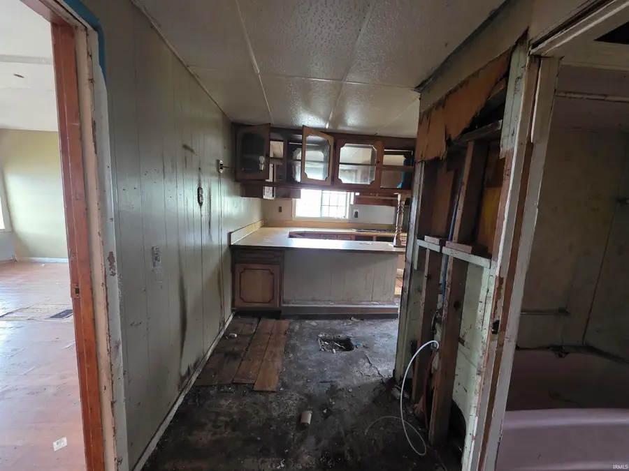 2241 W Washington Street, South Bend, IN 46628 - Image #3