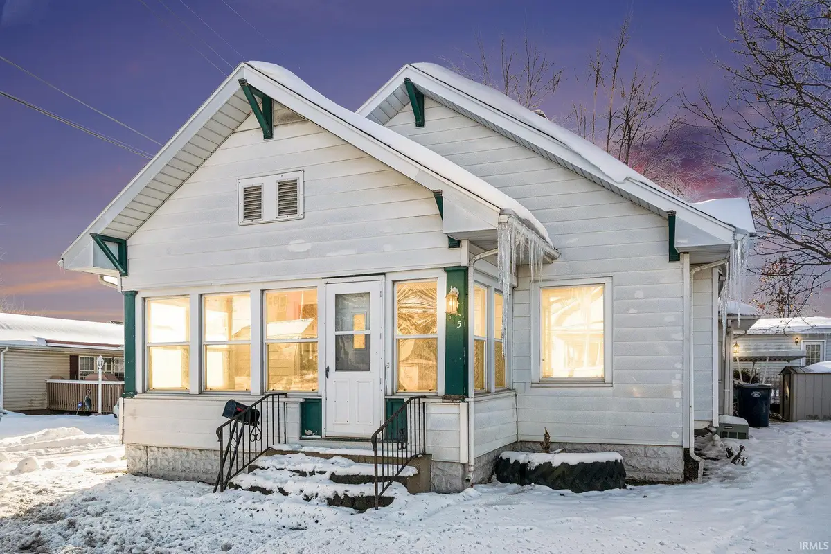 315 W Winona Avenue, Warsaw, IN 46580 - Image #1