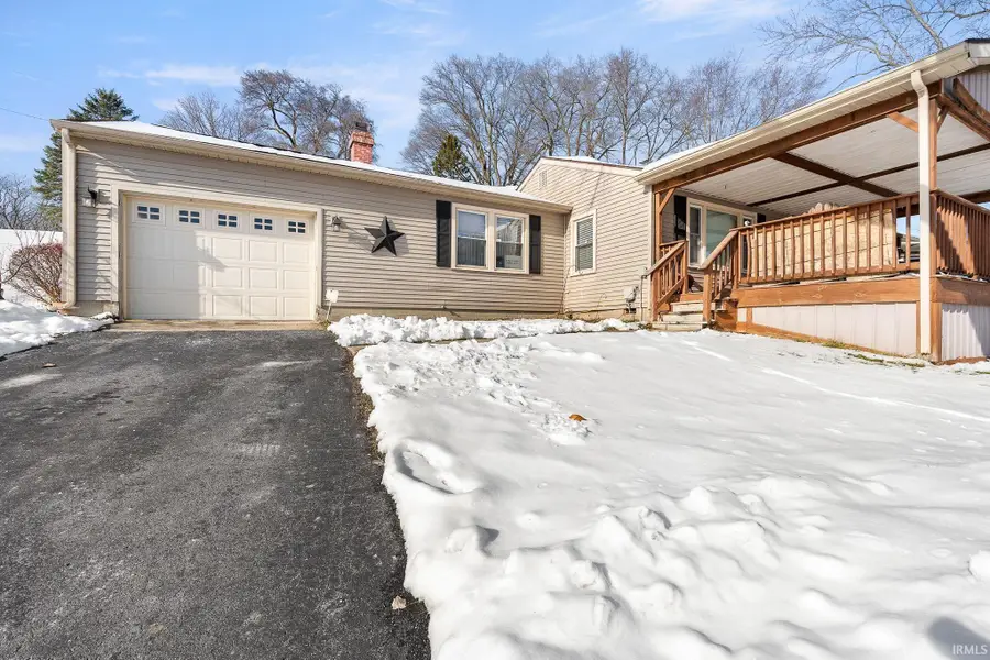 7564 N Roanoke Road, Huntington, IN 46750 - Image #3