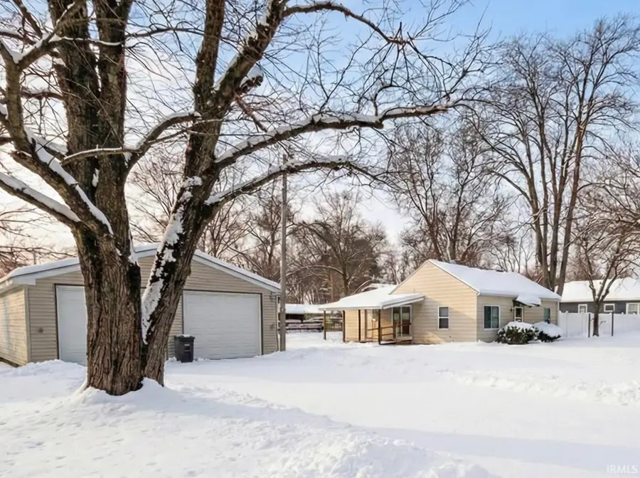 51651 Hollyhock Road, South Bend, IN 46637 - Image #3