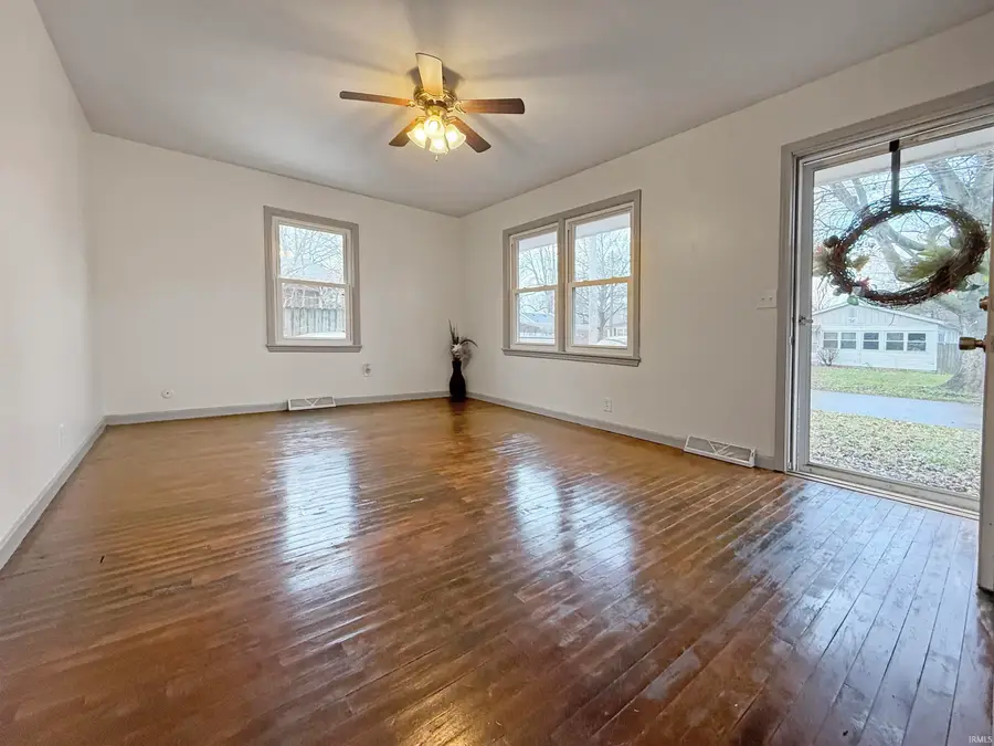 1758 S Alvord Boulevard, Evansville, IN 47714 - Image #3