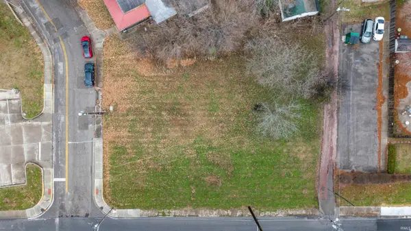 318 320 322 E Cherry Street, Evansville, IN 47713