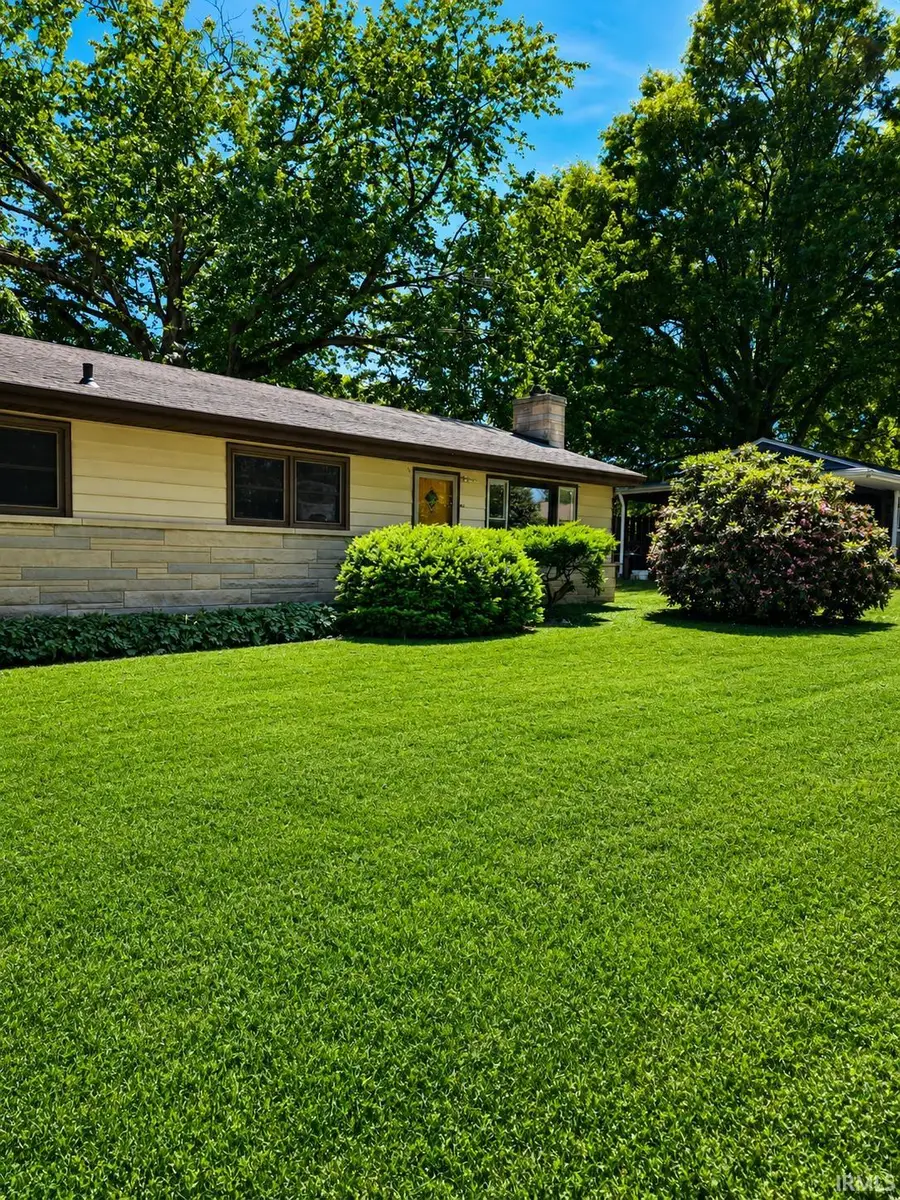 603 W Green Road, Bloomington, IN 47403 - #2