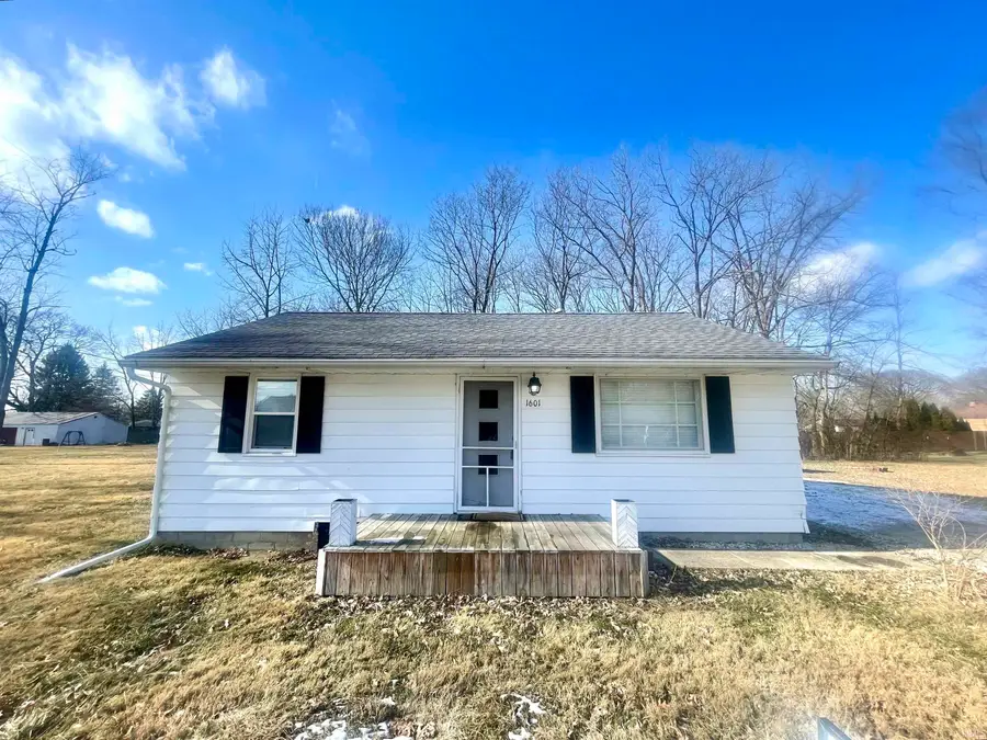 1601 S Clark Street, Muncie, IN 47302 - #2