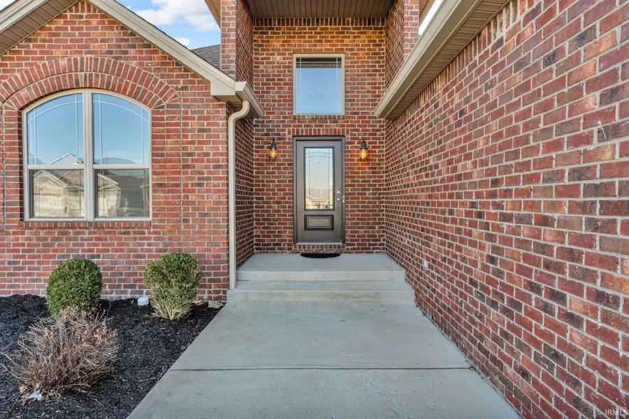 2565 Coneflower Court, Columbus, IN 47201 - Image #2