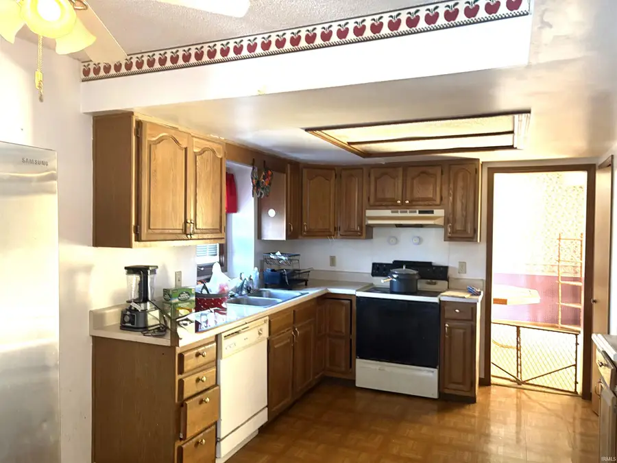 4517 Woodlynn Court, Fort Wayne, IN 46816 - Image #3