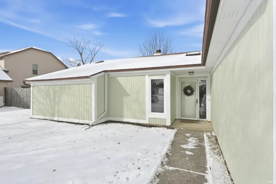 1007 Easton Trail, Fort Wayne, IN 46825 - Image #2