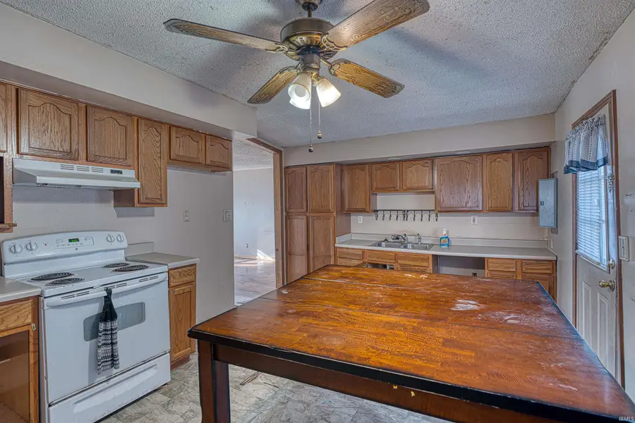 2524 E Riverside Drive, Evansville, IN 47714 - Image #3