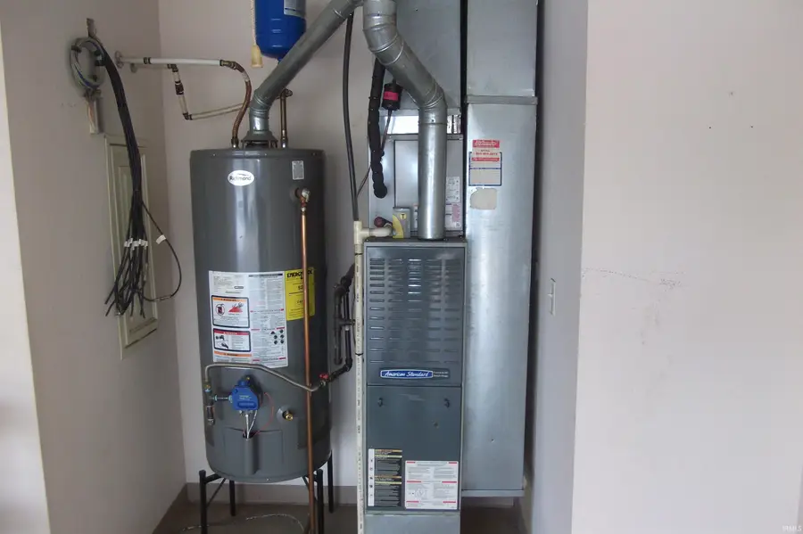 2301 Deforest Avenue, Angola, IN 46703 - Image #2