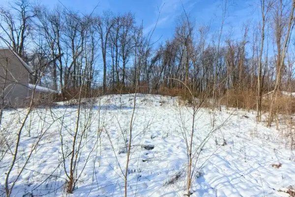 2603 Emerson Forest Parkway, South Bend, IN 46614