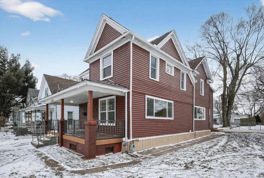 415 W Battell Street, Mishawaka, IN 46545 - #2