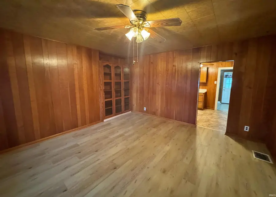 604 W National Highway, Washington, IN 47501 - Image #3