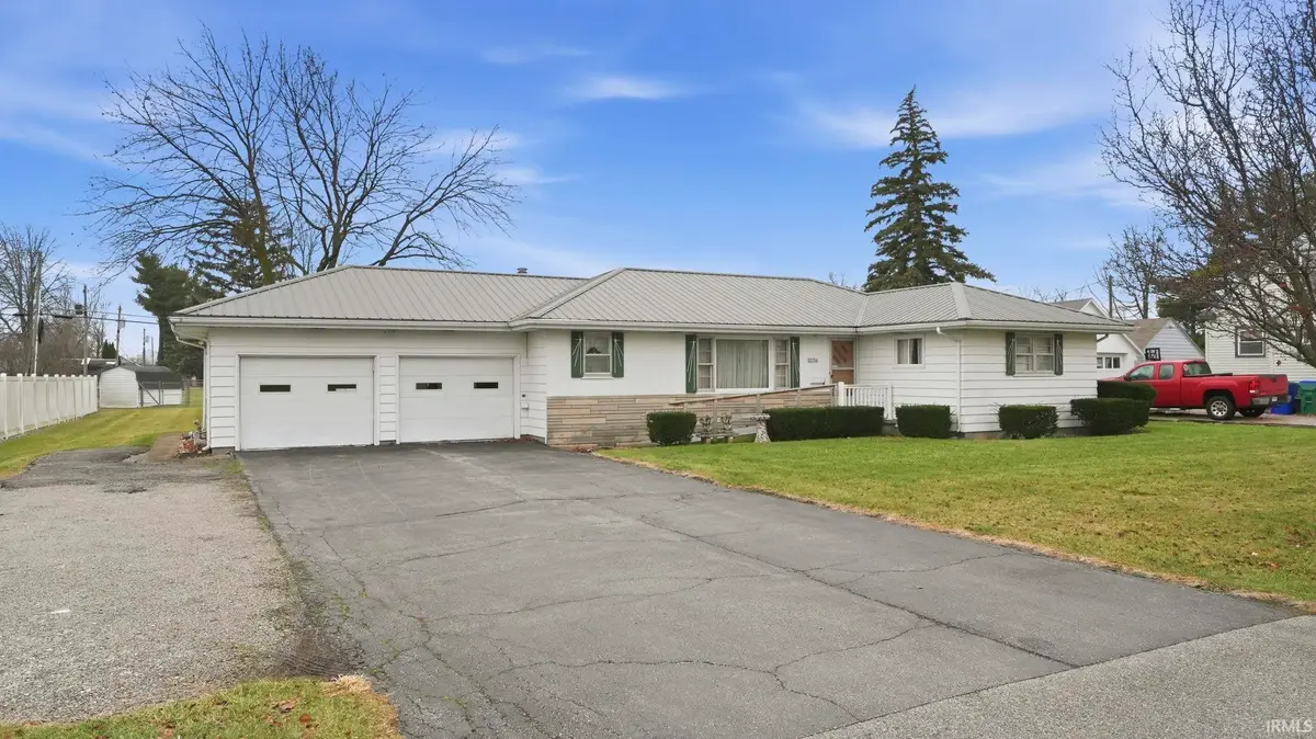 22716 Main Street, Woodburn, IN 46797 - Image #1