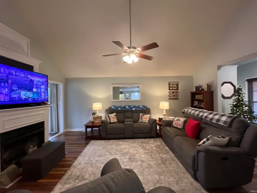 9022 Jillian Court, Evansville, IN 47712 - Image #3